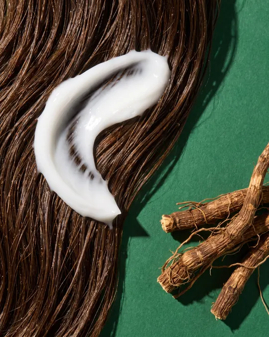 Espejito Vetiver Gloss Conditioner, texture close-up