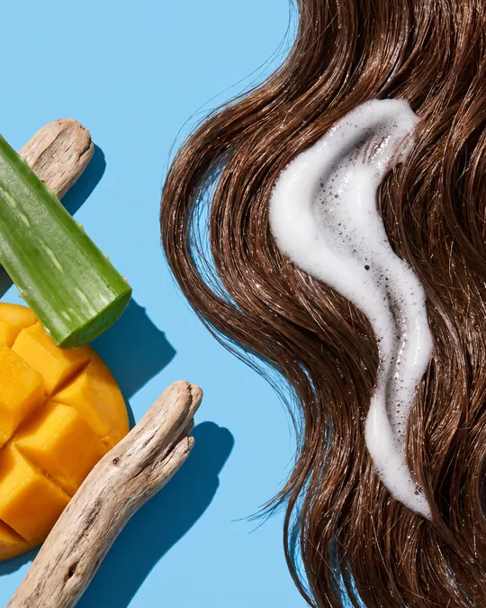 Playera Moisturizing Shampoo, texture close-up