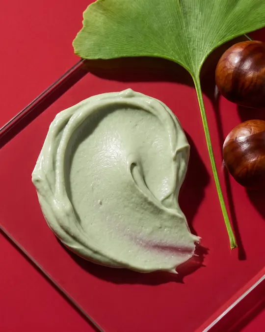 Relajada Calming Eye Cream, texture close-up
